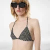 Bikini triangle