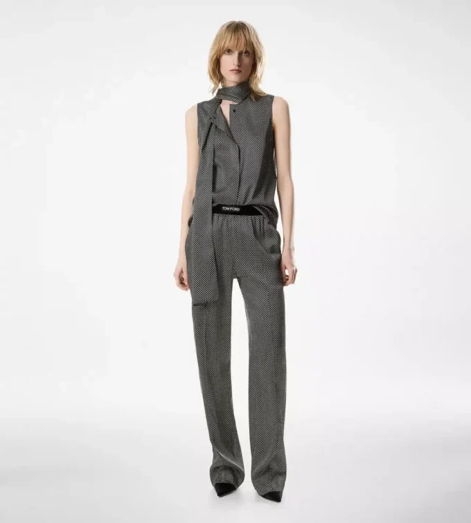 Blouse sans manches en soie Lavallière Blouse sans manches en soie Lavallière
