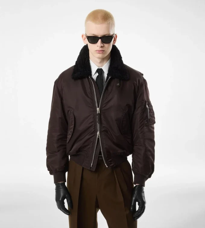 Blouson aviateur en nylon avec col en peau lainée Blouson aviateur en nylon avec col en peau lainée