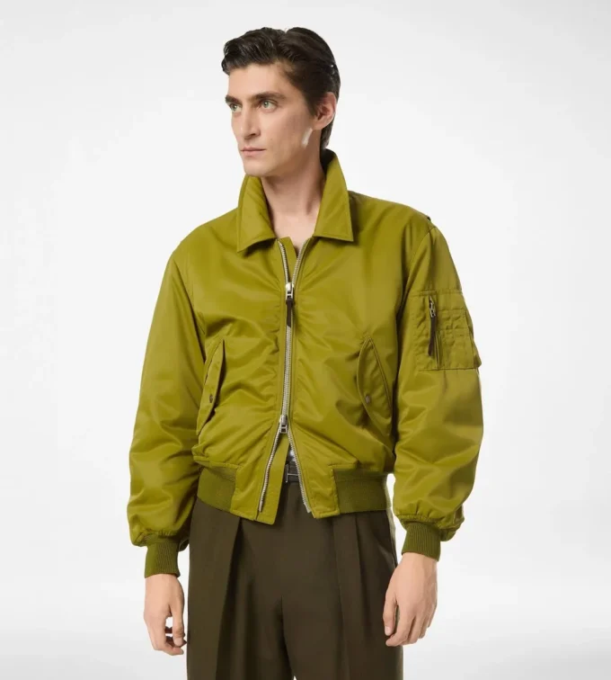 Blouson aviateur en nylon satiné Blouson aviateur en nylon satiné