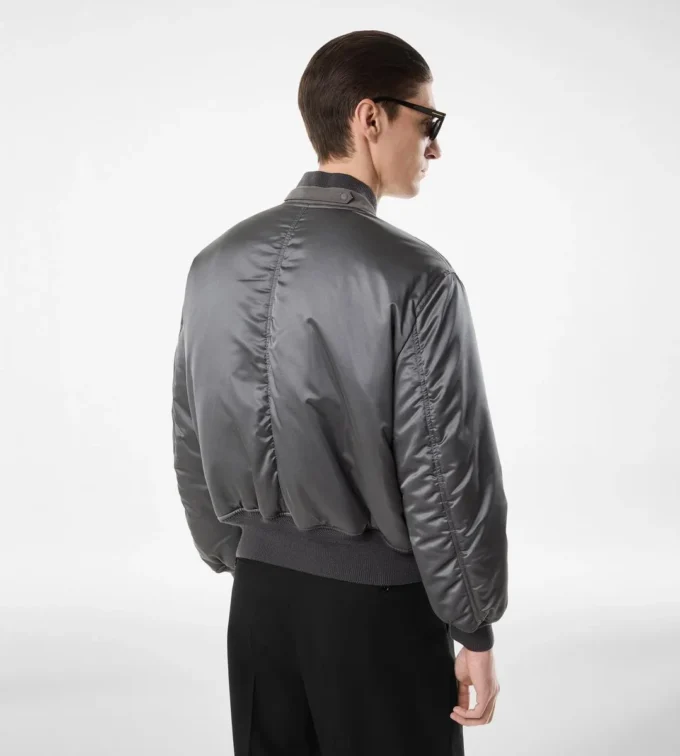 Bomber en satin de soie Bomber en satin de soie
