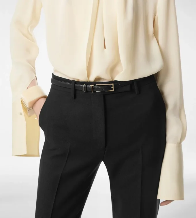 Ceinture en cuir grainé souple avec boucle en T