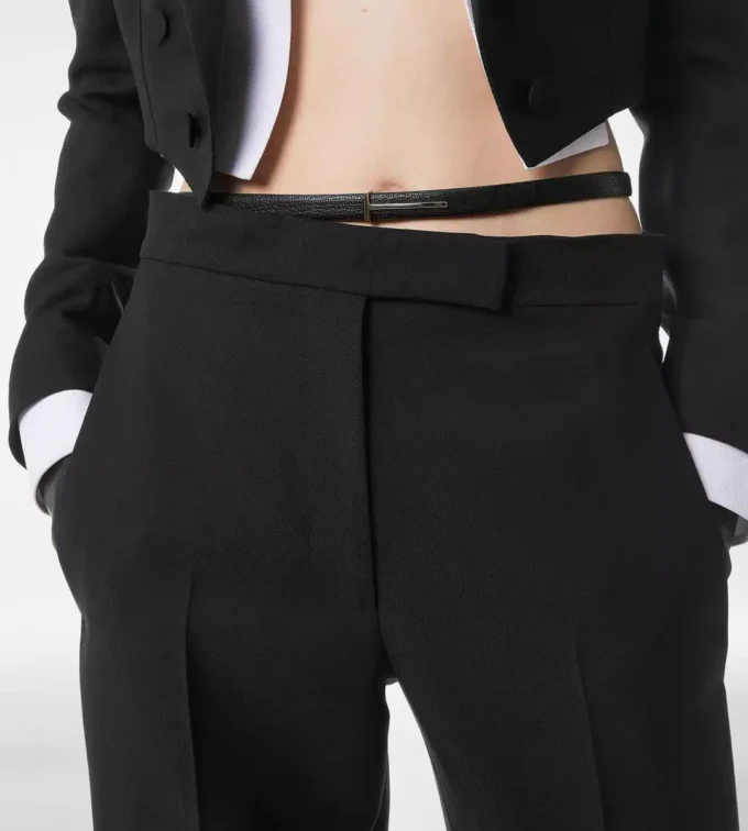 Ceinture fine en cuir grainé souple Ceinture fine en cuir grainé souple