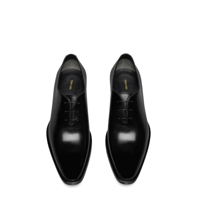 Chaussures à lacets en cuir bruni Chaussures à lacets en cuir bruni