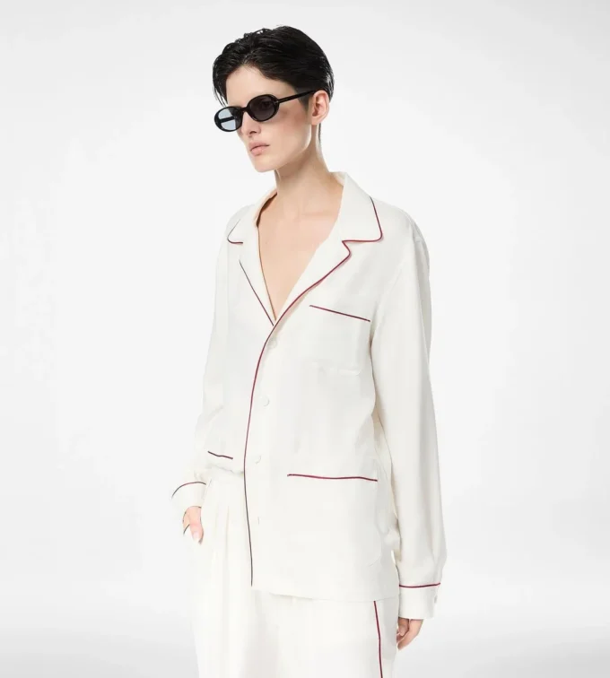 Chemise de pyjama en twill de soie avec passepoil et logo TF brodé ton sur ton