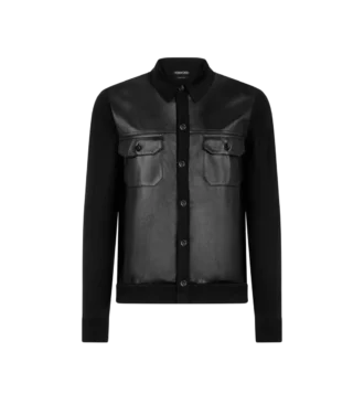 Chemise en cuir sur le devant