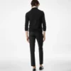 Chemise en cuir sur le devant