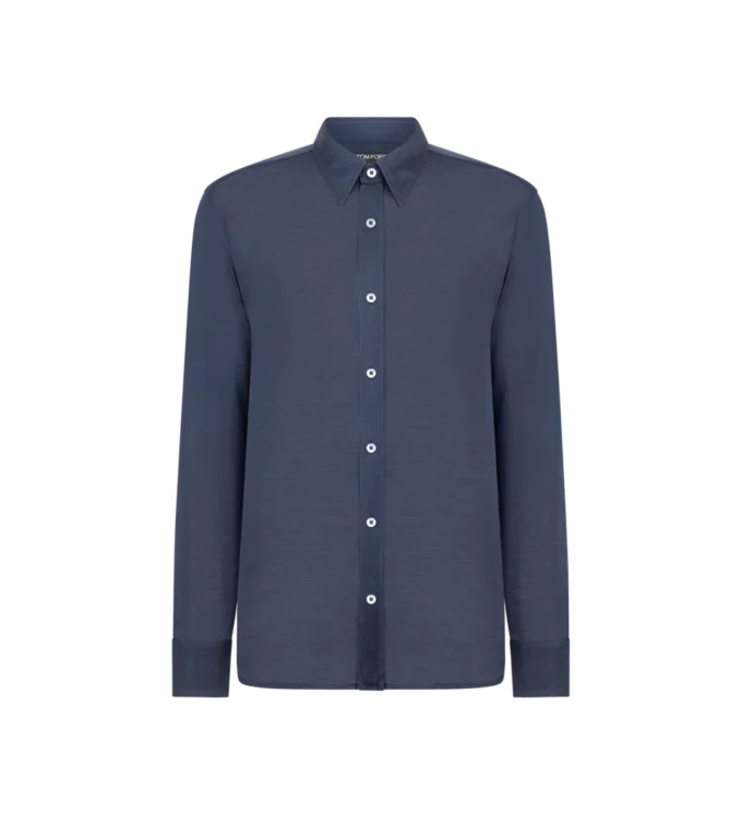 Chemise en soie transparente