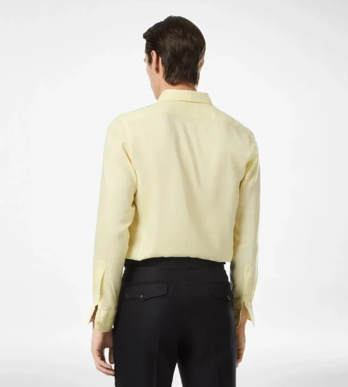 Chemise slim fit en gabardine fluide Chemise slim fit en gabardine fluide