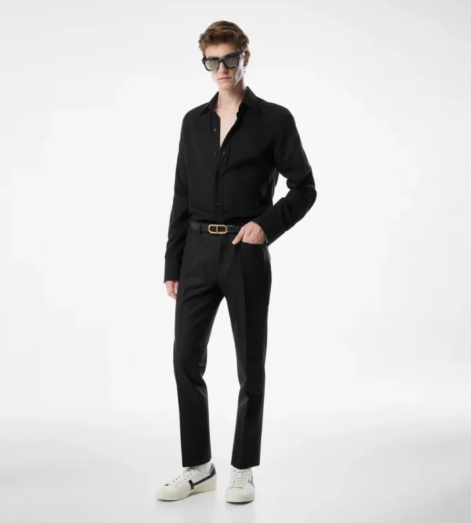 Chemise slim fit en satin crêpe