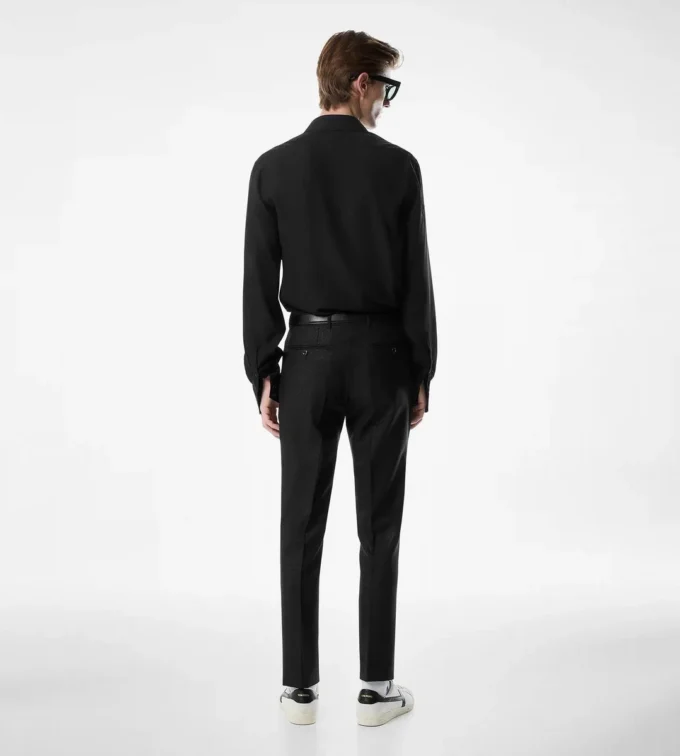 Chemise slim fit en satin crêpe