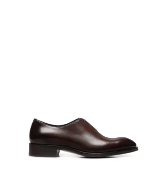 Cuir bruni, coupe entière, lacets