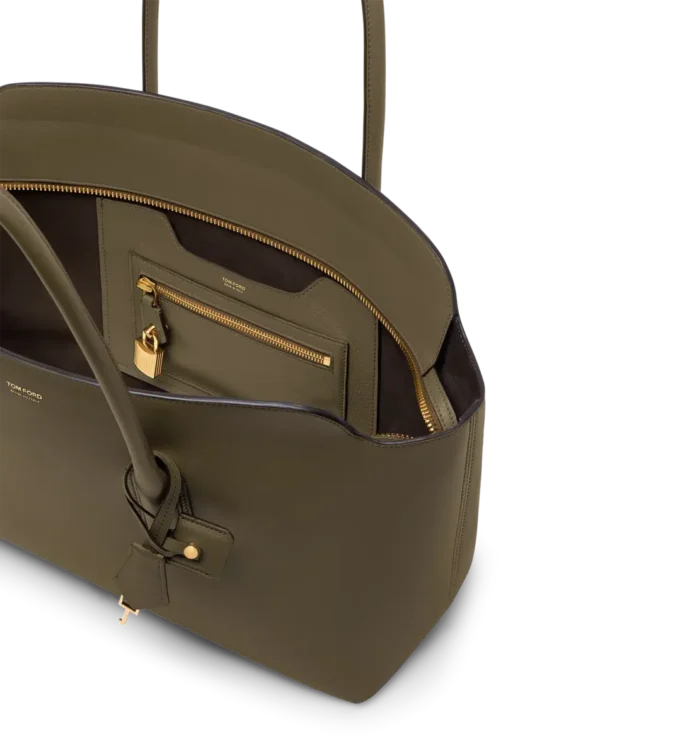 Grand sac à bandoulière Alexander en cuir grainé naturel Grand sac à bandoulière Alexander en cuir grainé naturel