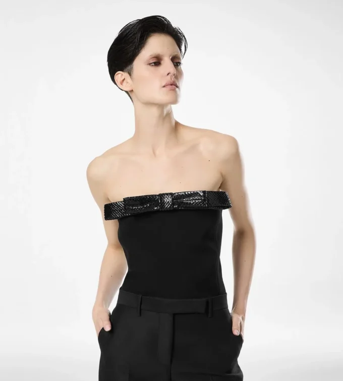 Haut bustier avec nœud Haut bustier avec nœud
