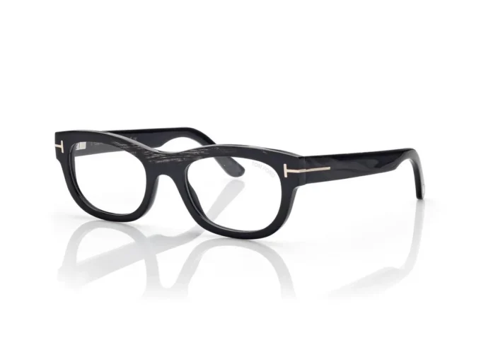 Lunettes rectangulaires en corne Lunettes rectangulaires en corne