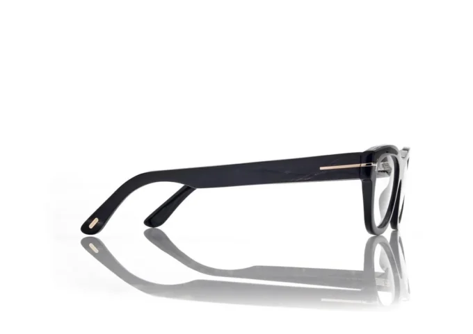 Lunettes rectangulaires en corne Lunettes rectangulaires en corne