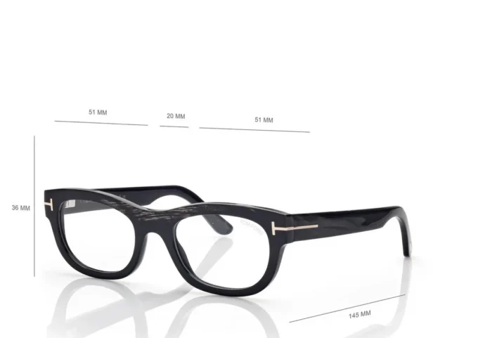 Lunettes rectangulaires en corne Lunettes rectangulaires en corne