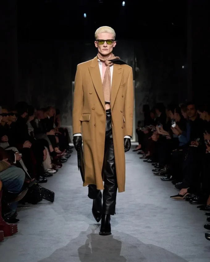 Manteau double épaisseur en laine et cachemire Manteau double épaisseur en laine et cachemire