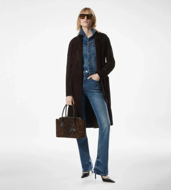 Manteau en daim à double boutonnage et ceinture Manteau en daim à double boutonnage et ceinture