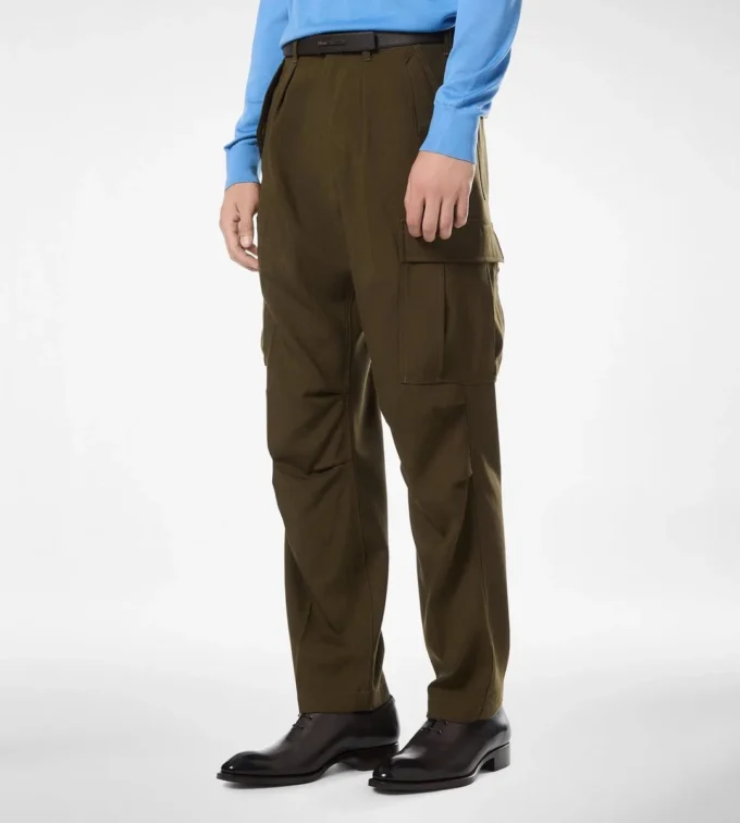 Pantalon cargo en laine, cachemire et soie Pantalon cargo en laine, cachemire et soie
