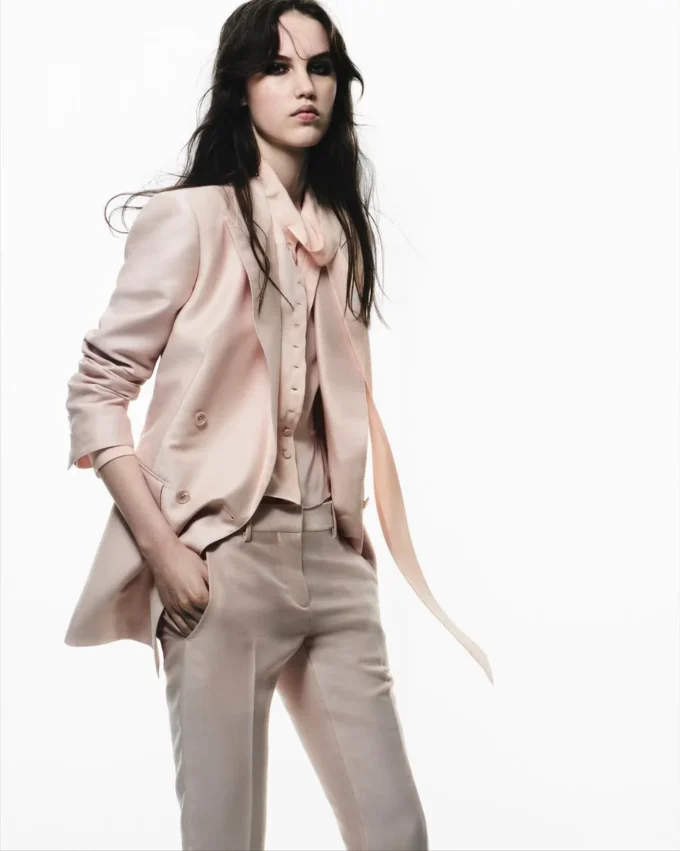 Pantalon cigarette slim ajusté Pantalon cigarette slim ajusté