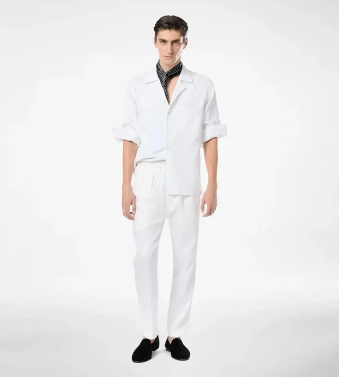 Pantalon de détente à plis et rayures en chevrons Pantalon de détente à plis et rayures en chevrons