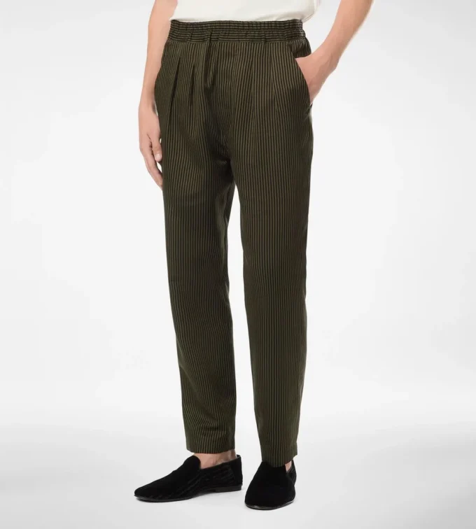 Pantalon de détente plissé en coton et soie à rayures Bengal Pantalon de détente plissé en coton et soie à rayures Bengal
