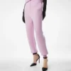 Pantalon de jogging sculptural en mélange de cachemire ultrafin Pantalon de jogging sculptural en mélange de cachemire ultrafin