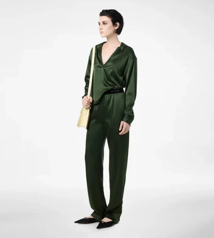 Pantalon de pyjama en satin de soie extensible