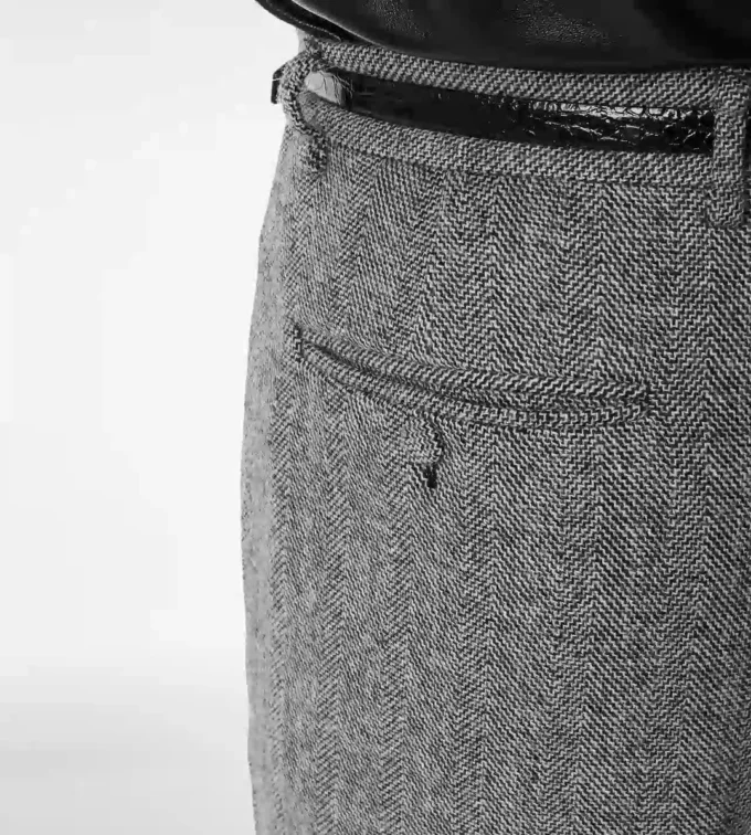 Pantalon double fente à chevrons en peau de requin Pantalon double fente à chevrons en peau de requin