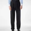 Pantalon à double pli et fines rayures Pantalon à double pli et fines rayures