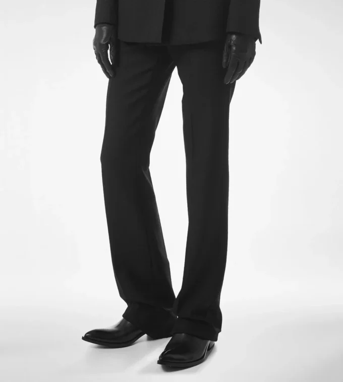 Pantalon droit ajusté à chevrons
