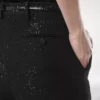 Pantalon droit ajusté en crêpe de laine mélangée à paillettes Pantalon droit ajusté en crêpe de laine mélangée à paillettes
