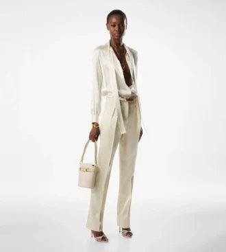 Pantalon plissé ajusté en twill de soie et laine