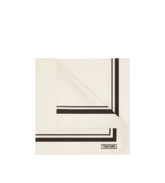 Pochette de costume ton sur ton