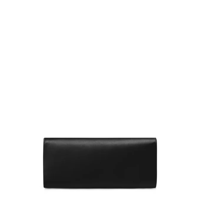 Pochette en satin
