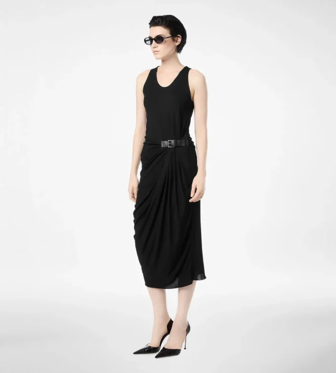 Robe débardeur avec détails en cuir