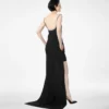 Robe de cocktail asymétrique sans manches avec broderies en cristaux Robe de cocktail asymétrique sans manches avec broderies en cristaux