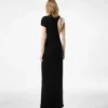 Robe de soirée asymétrique