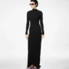 Robe de soirée asymétrique à manches longues et dos torsadé Robe de soirée asymétrique à manches longues et dos torsadé