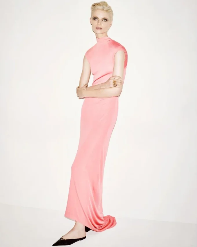 Robe de soirée asymétrique sans manches avec dos torsadé Robe de soirée asymétrique sans manches avec dos torsadé