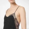 Robe de soirée à bretelles en crêpe de soie à pois avec détails en dentelle Robe de soirée à bretelles en crêpe de soie à pois avec détails en dentelle