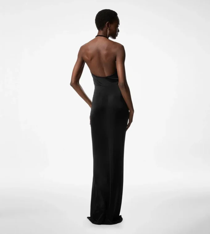 Robe de soirée à col en V avec détail drapé en cascade