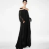 Robe de soirée en mousseline de soie brodée à épaules dénudées Robe de soirée en mousseline de soie brodée à épaules dénudées