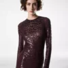 Robe de soirée à manches longues brodée effet croco