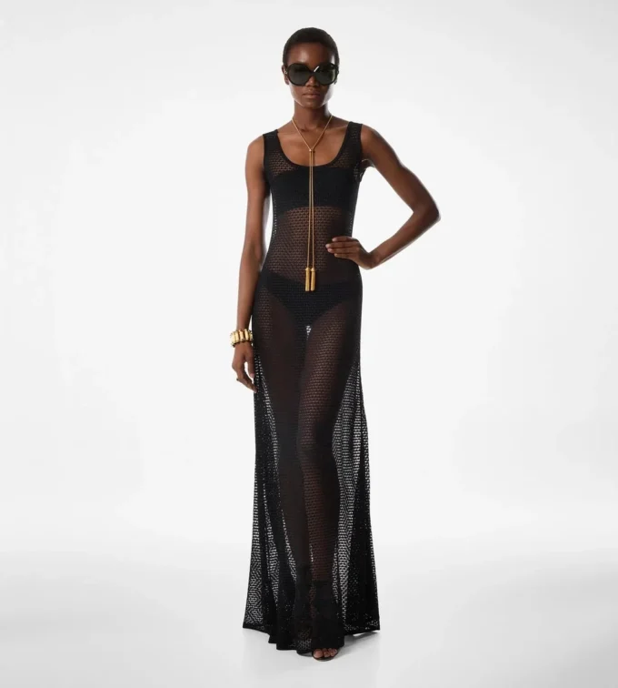 Robe sans manches à encolure dégagée