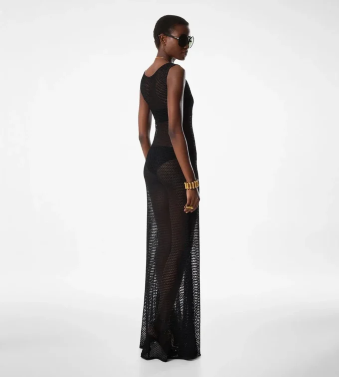 Robe sans manches à encolure dégagée