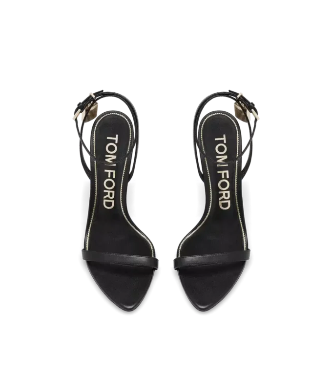 Sandales à bout pointu en cuir brillant avec cadenas Sandales à bout pointu en cuir brillant avec cadenas