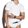 T-shirt en coton à col en V T-shirt en coton à col en V