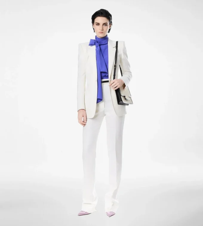 Veste simple boutonnage en flanelle de laine et cachemire Veste simple boutonnage en flanelle de laine et cachemire